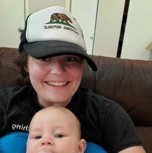 Meet your Posher, Amber